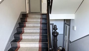 Junior Suite Apartment - Denkmalschutz 90% Abschreibung - modernisierte 2-Zi. Whg., stilvoller Altbau, ruhige City-Lage 2